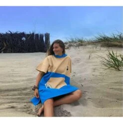 WH Travel Poncho Lighd -Zwemer 600160